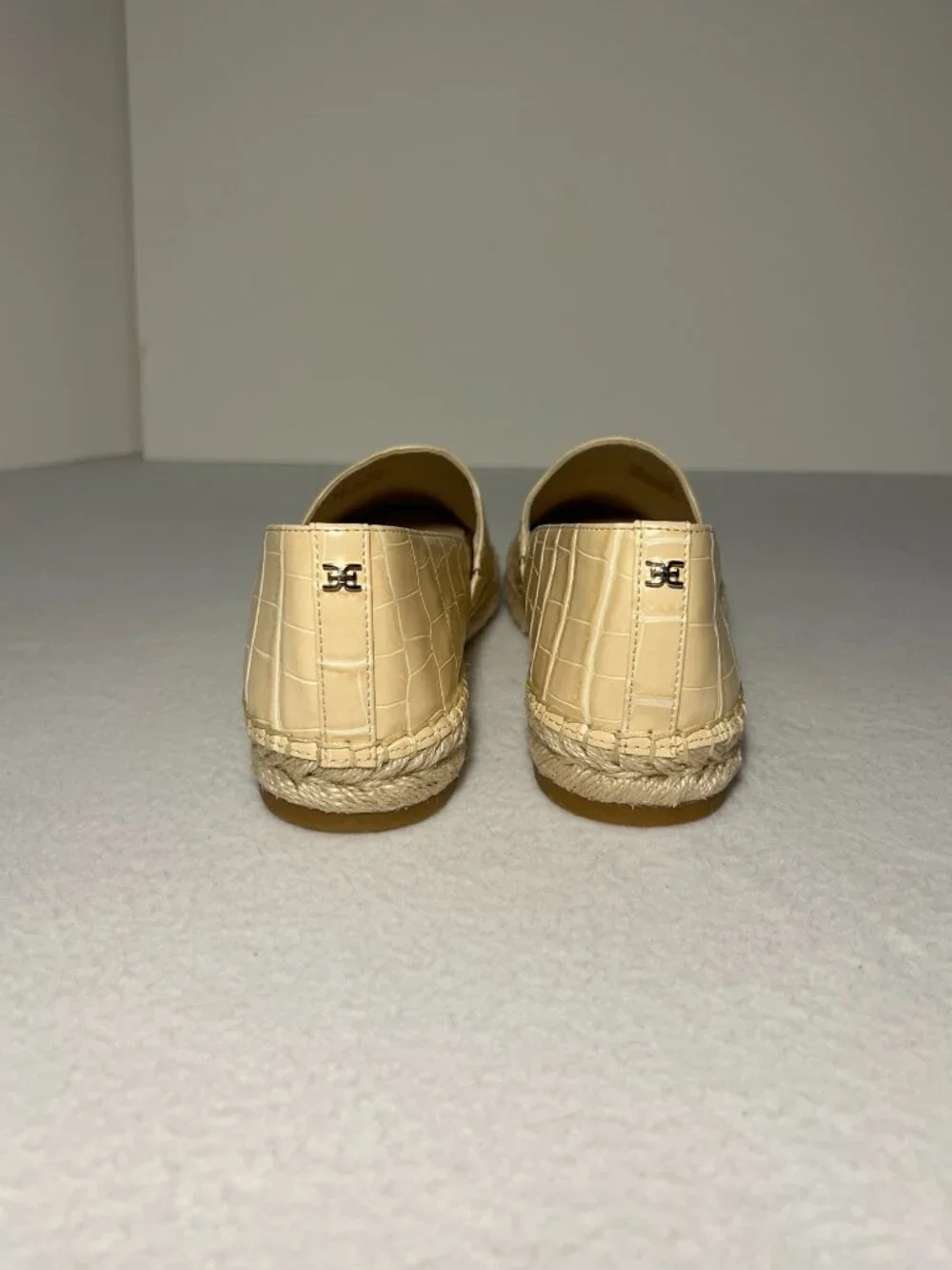 Sam Edelman Women’s 7 Eggshell/cream Kesia Leather Slip-On Espadrille Flat Croco